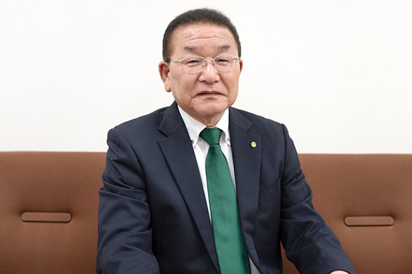 飯盛運輸株式会社 代表取締役の写真